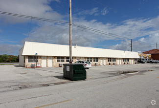 Plus de détails pour 1117-1135 SW 1st Way, Deerfield Beach, FL - Industriel/Logistique à louer