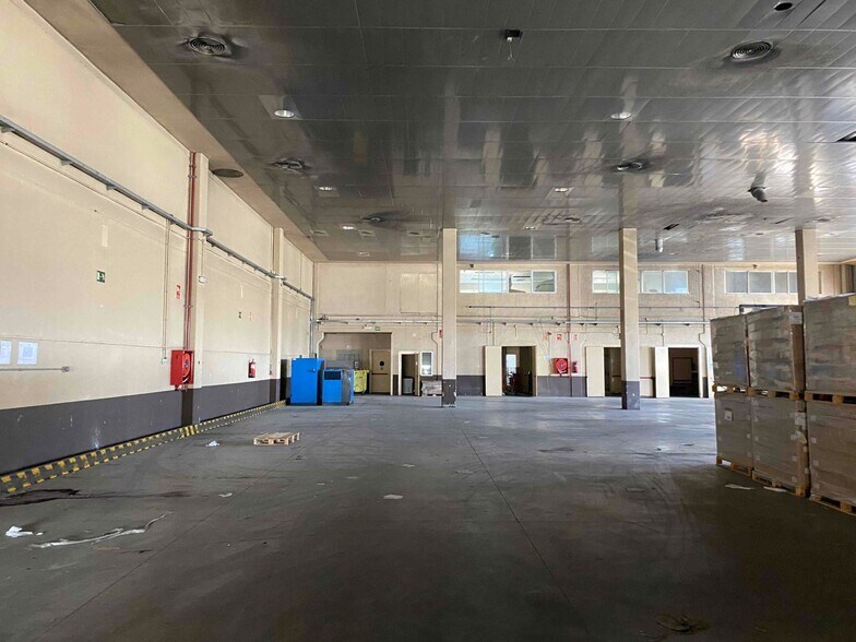 Calle Honduras, 6 T, Alcalá de Henares, Madrid à vendre - Photo du bâtiment - Image 3 de 20