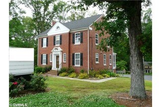 Plus de détails pour 3453 W Hundred Rd, Chester, VA - Bureau à vendre