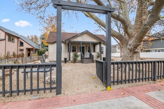 342 E Idaho St, Eagle, ID for lease Interior Photo- Image 2 of 18