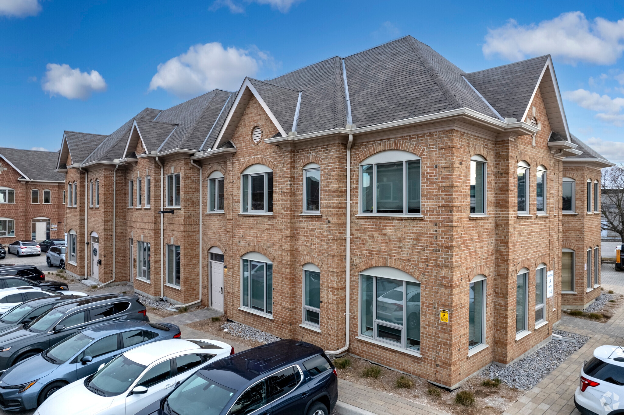 30 Wertheim Ct, Richmond Hill, ON for sale Primary Photo- Image 1 of 1