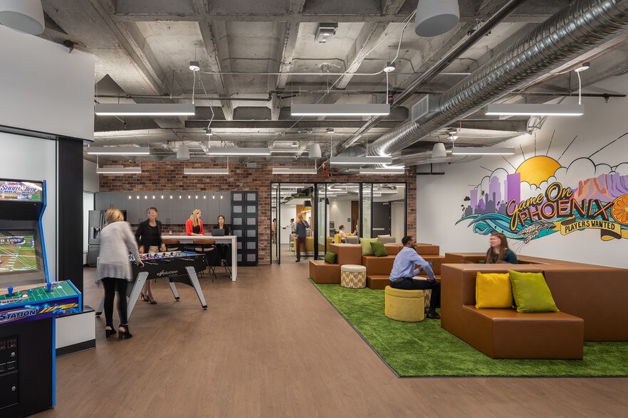 40 N Central Ave, Phoenix, AZ à louer - Photo intérieure - Image 2 de 16