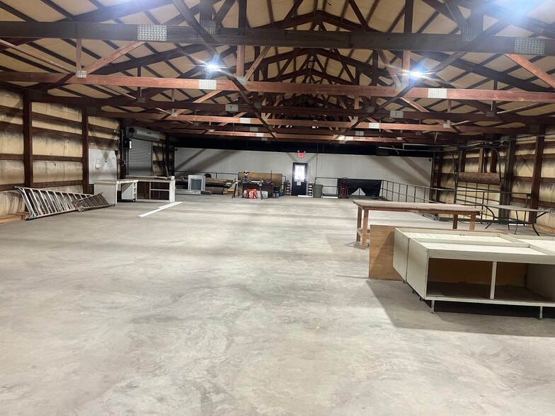 846 State Highway AT, Villa Ridge, MO for lease - Building Photo - Image 3 of 18