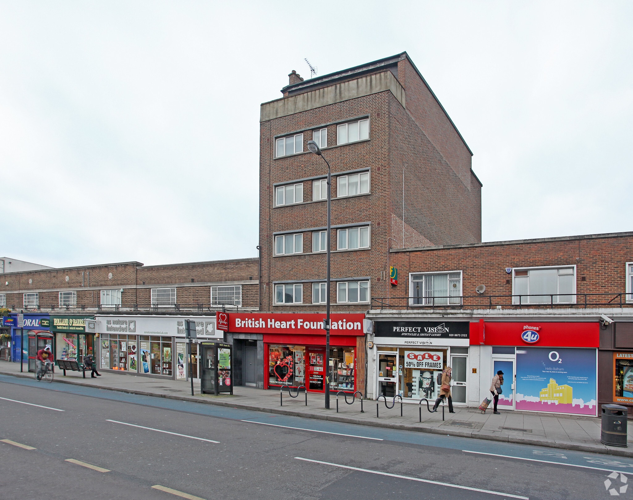 184 Balham High Rd, London for lease Primary Photo- Image 1 of 3