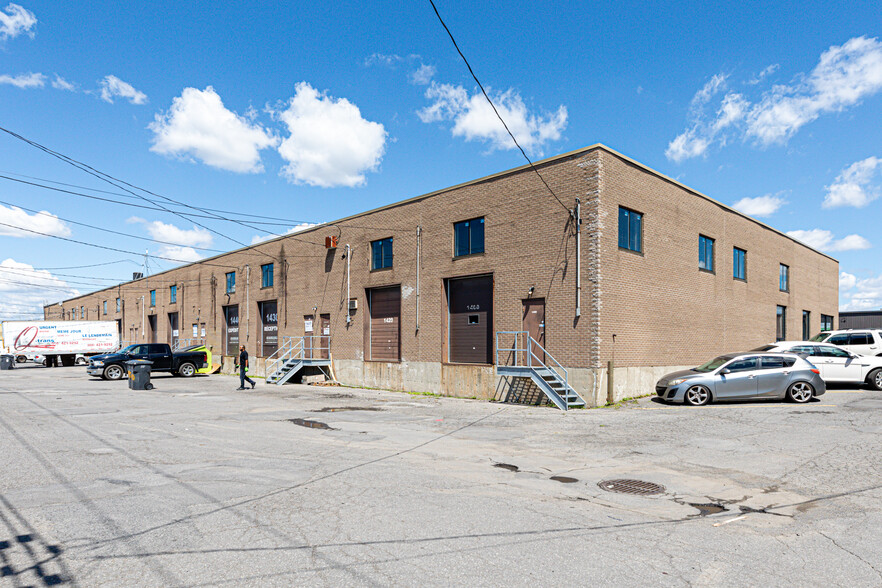 1400-1494 Rue Bégin, Montréal, QC à louer - Photo du bâtiment - Image 2 de 2