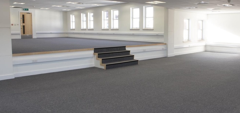 Church Rd, Bristol for lease - Interior Photo - Image 1 of 4