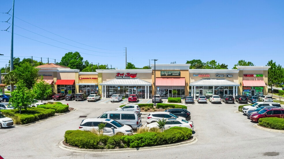 1573 Saxon Blvd, Deltona, FL for sale - Building Photo - Image 2 of 8