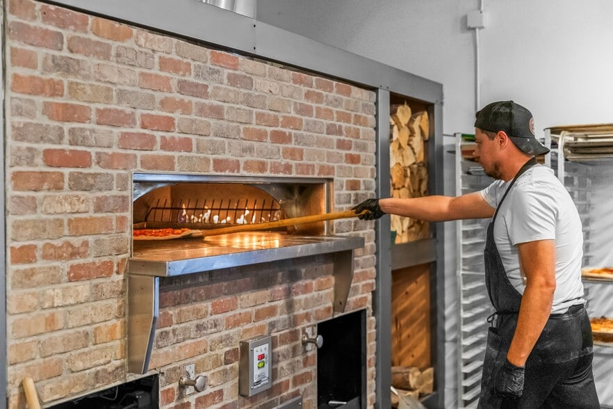 114 E Main St, Manhattan, MT à vendre - Photo du bâtiment - Image 3 de 24