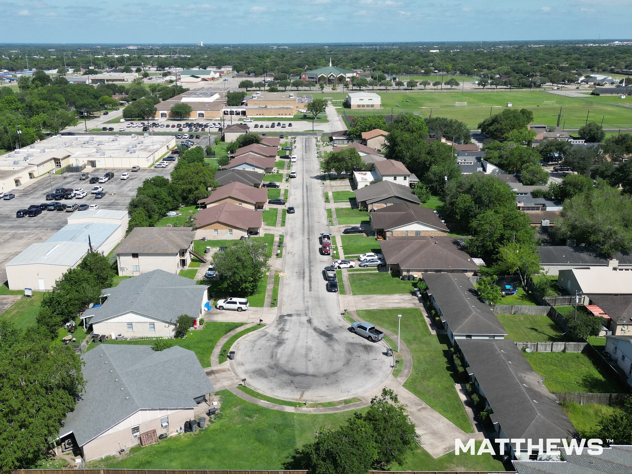 108 108, 112, 118 & 120 Milann St, Victoria, TX for sale Primary Photo- Image 1 of 22