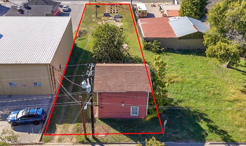 615 S Locust St, Denton, TX for sale - Building Photo - Image 3 of 7