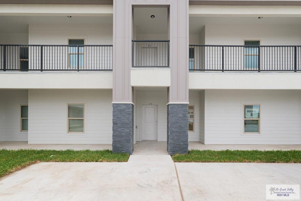 2107 Village Center Blvd, Brownsville, TX à vendre Photo du bâtiment- Image 1 de 19