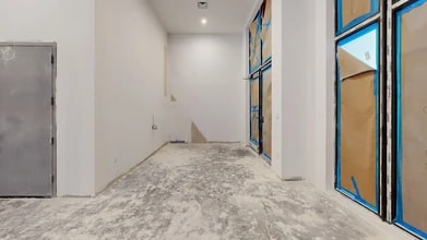 2360 Bedford Ave, Brooklyn, NY à louer Numérisation 3D de Matterport- Image 1 de 5