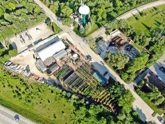 Plus de détails pour N47W30815 Hill St, Hartland, WI - Commerce de détail à vendre