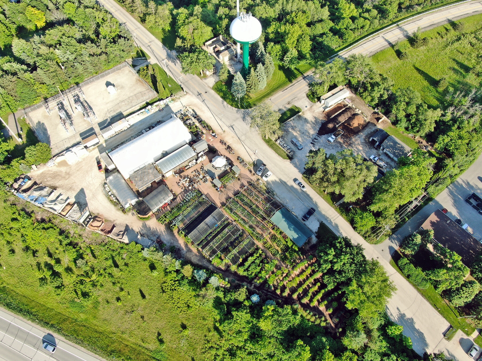 N47W30815 Hill St, Hartland, WI for sale Primary Photo- Image 1 of 18