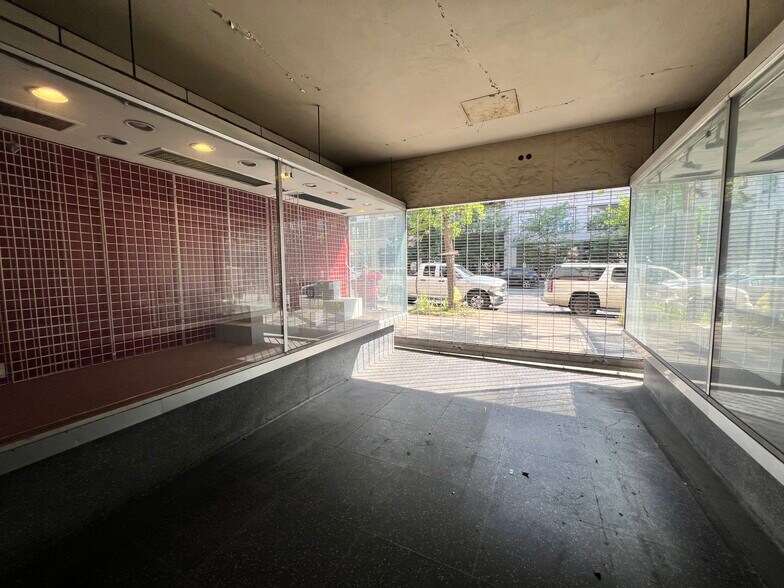 6015-6017 Penn Ave, Pittsburgh, PA à vendre - Photo du bâtiment - Image 3 de 10