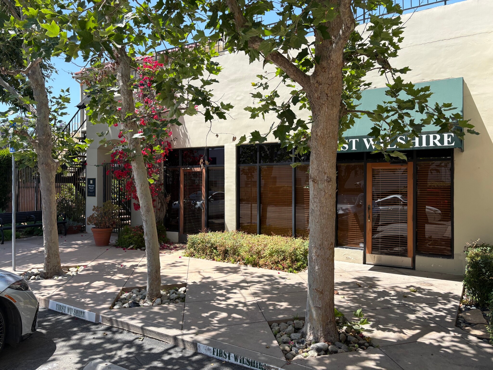 1210-1214 E Green St, Pasadena, CA for lease Building Photo- Image 1 of 19