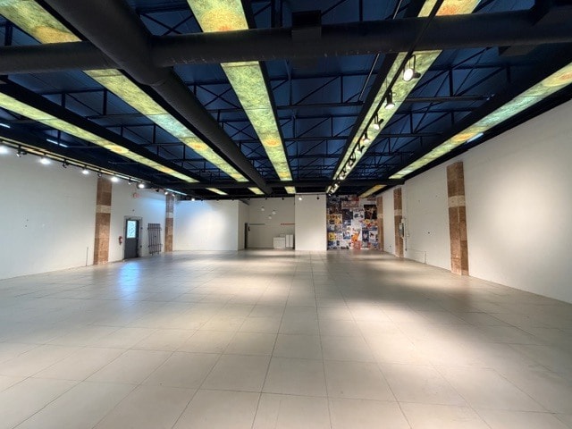 566 Ballough Rd, Daytona Beach, FL for lease Interior Photo- Image 1 of 6