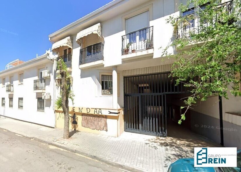 Ronda de Santa Susana, 4, Torres de la Alameda, Madrid à vendre - Photo du bâtiment - Image 2 de 5