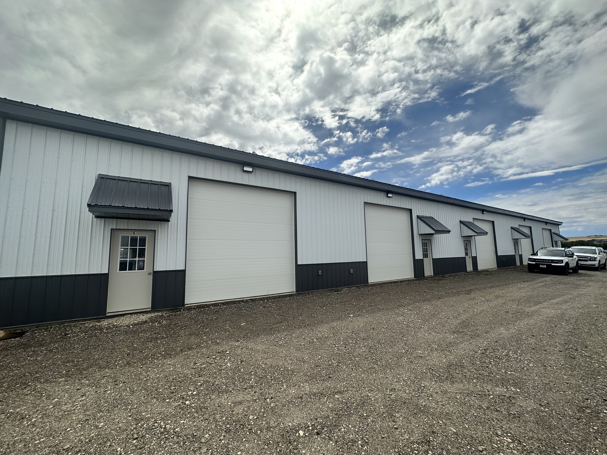 77264 Gallatin Rd, Bozeman, MT for lease Primary Photo- Image 1 of 9