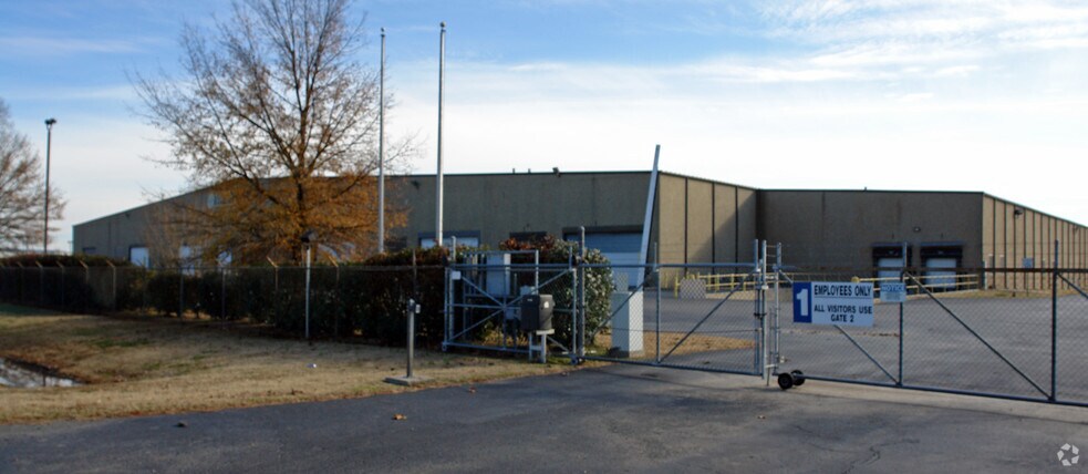 8200 Frazier Pike, Little Rock, AR à vendre - Photo du bâtiment - Image 2 de 13