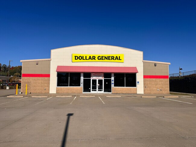 More details for 100 Fieldview Ave, Morgantown, WV - Retail for Sale