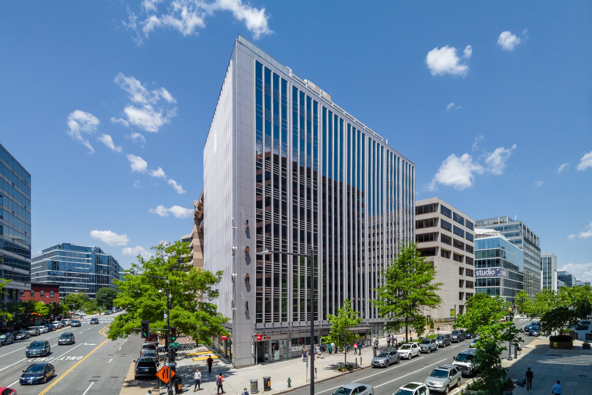 1901 Pennsylvania Ave NW, Washington, DC à louer Photo du bâtiment- Image 1 de 54