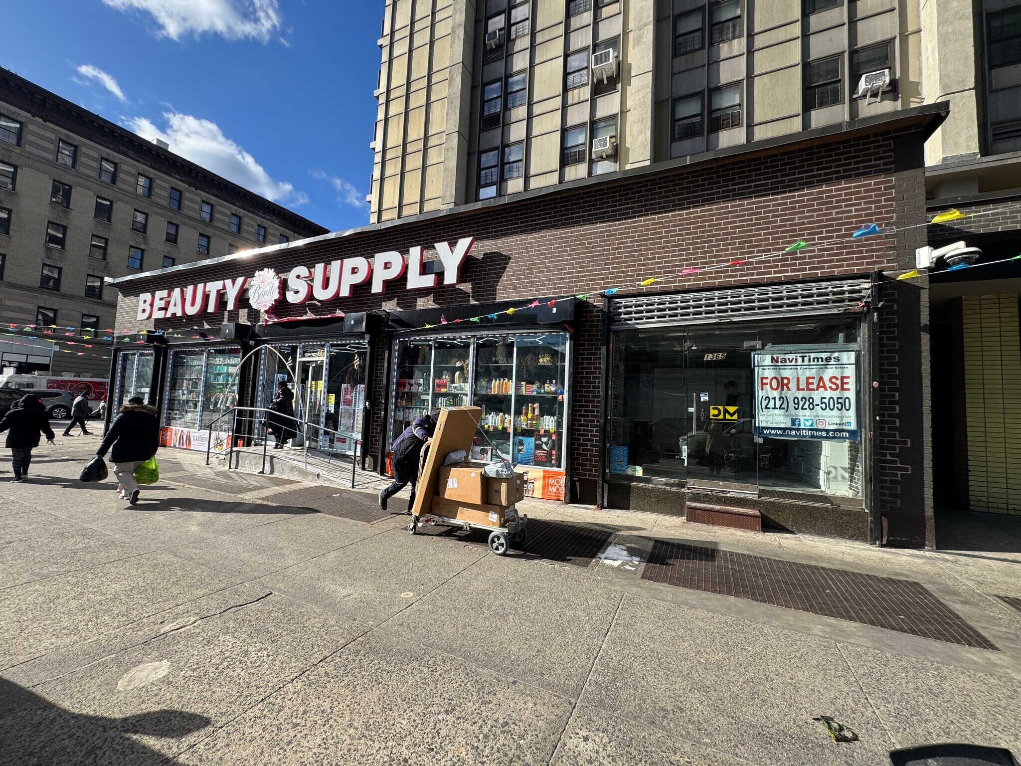 1365 Saint Nicholas Ave, New York, NY for lease Building Photo- Image 1 of 6