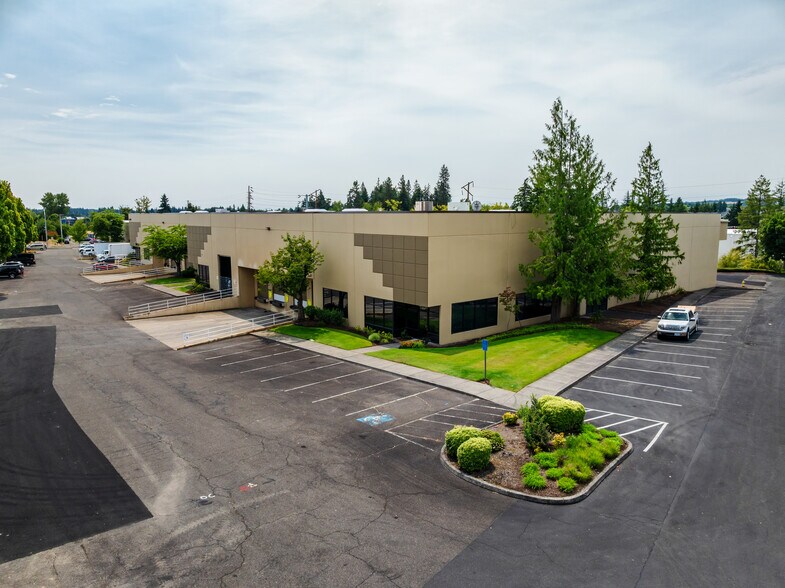 27929 SW 95th Ave, Wilsonville, OR à louer - Photo du bâtiment - Image 2 de 8