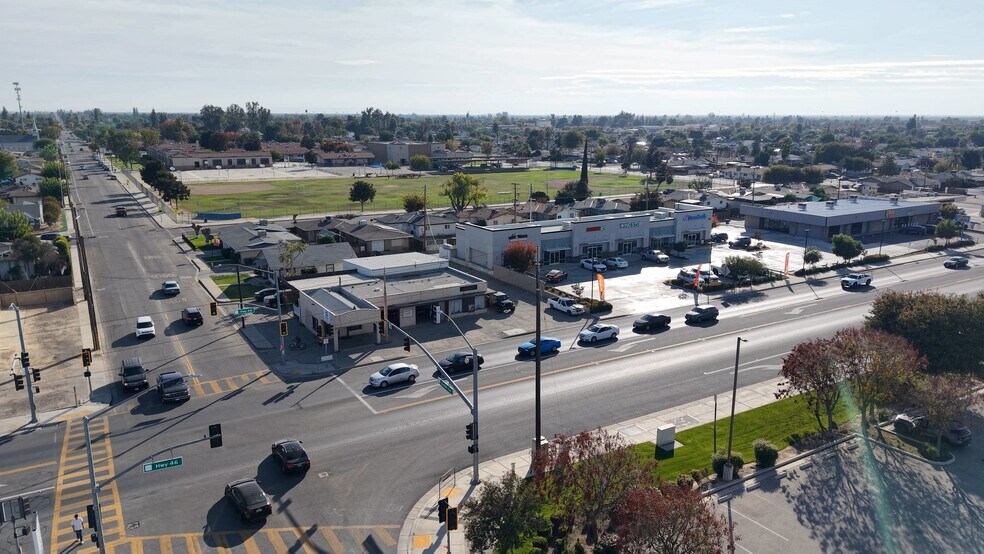 1311 Highway 46, Wasco, CA à louer - Vidéo sur l’inscription commerciale - Image 3 de 5