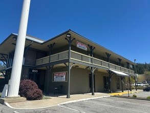 851-857 Sutton Way, Grass Valley, CA for lease Interior Photo- Image 1 of 25