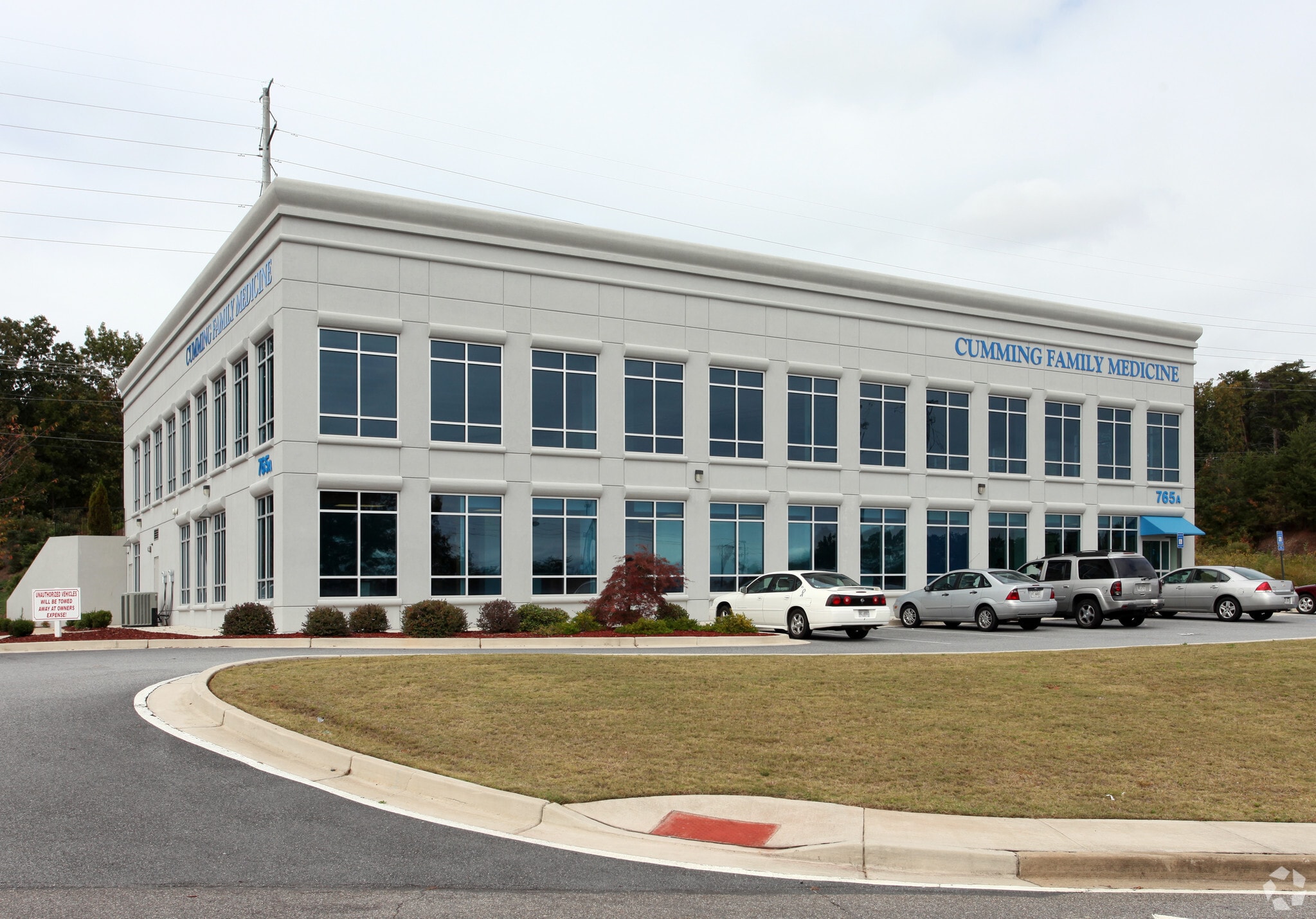 765 Lanier 400 Pky, Cumming, GA for lease Primary Photo- Image 1 of 4