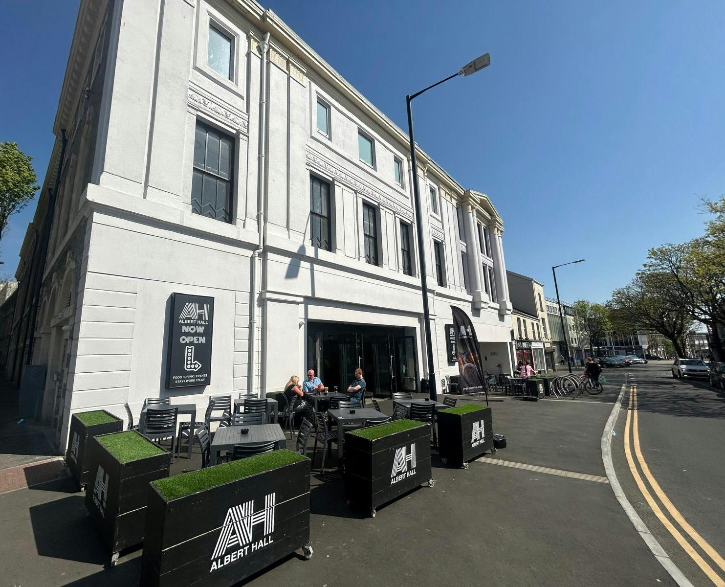 Cradock St, Swansea à louer Photo du bâtiment- Image 1 de 2