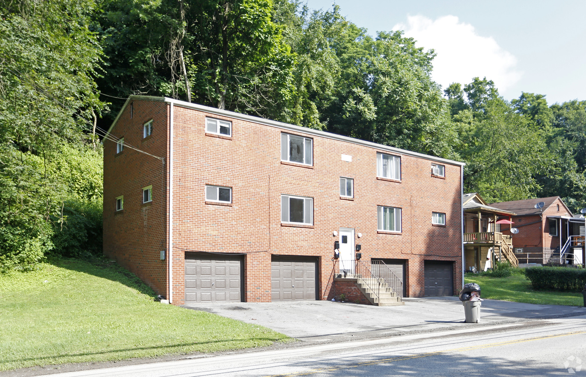 1705 Lynn Ave, Turtle Creek, PA for sale Primary Photo- Image 1 of 1