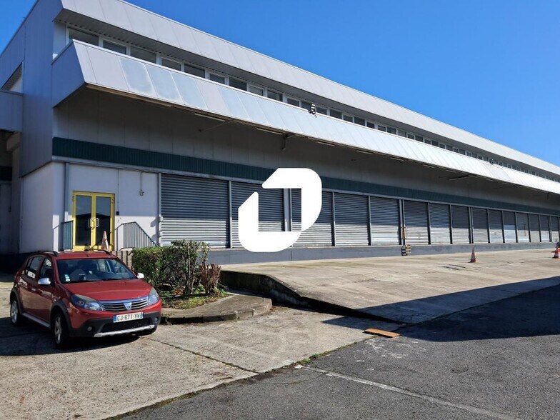 Industrial in Aulnay-sous-Bois for lease - Building Photo - Image 3 of 10