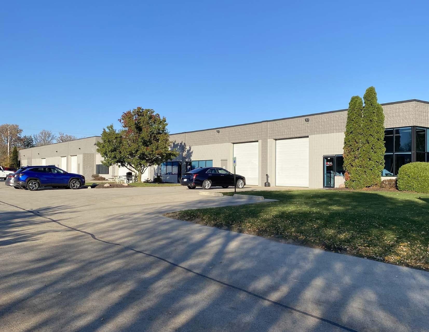 640-654 Perkins Dr, Mukwonago, WI for lease Building Photo- Image 1 of 5