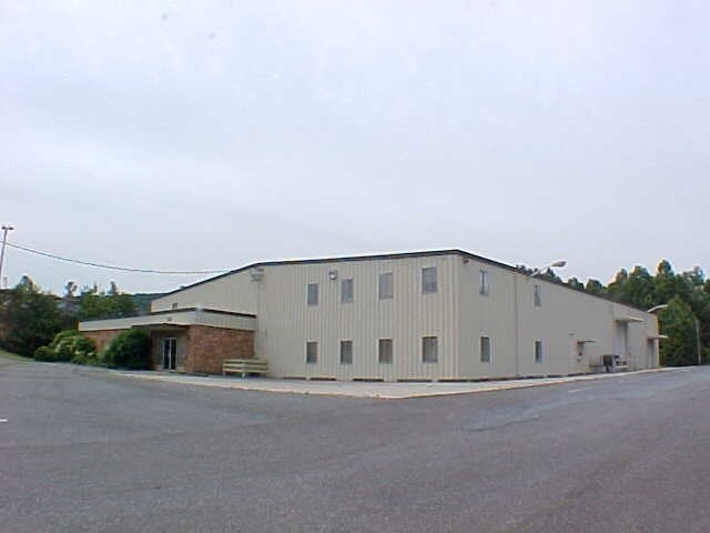 3110 Odd Fellows Rd, Lynchburg, VA à louer Photo du bâtiment- Image 1 de 5
