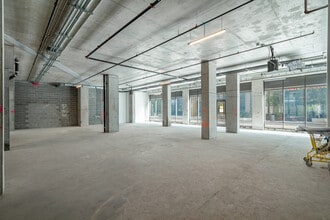 1725 Village Ln, Far Rockaway, NY for lease Interior Photo- Image 2 of 4