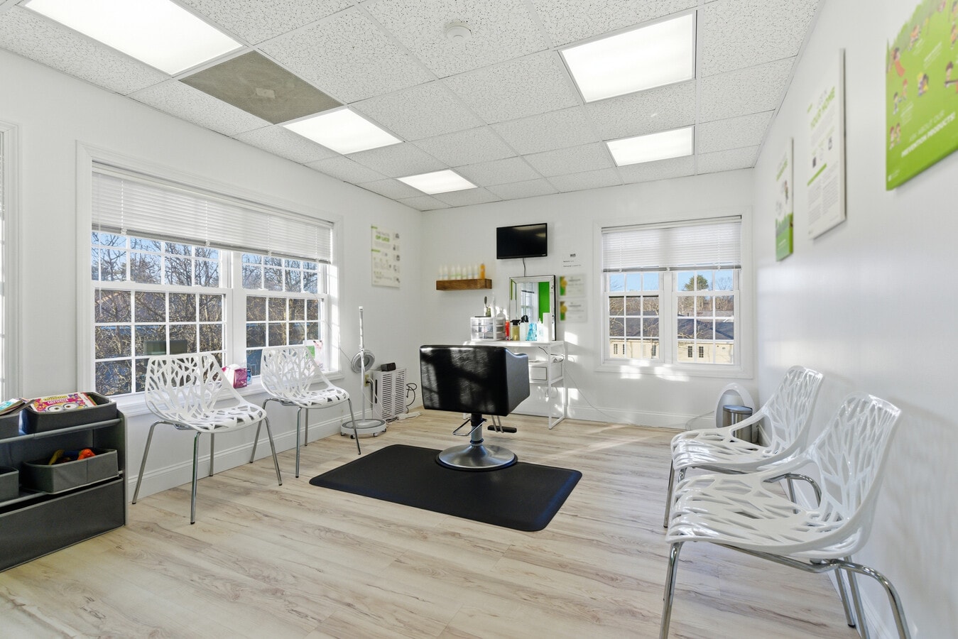 2-4 Mary E Clark Dr, Hampstead, NH 03841 - Unité 9 - - Photo intérieure - Image 1 of 8