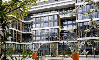 Plus de détails pour 4 Place Étienne-Francois Choiseul, Montigny-le-Bretonneux - Bureau à louer