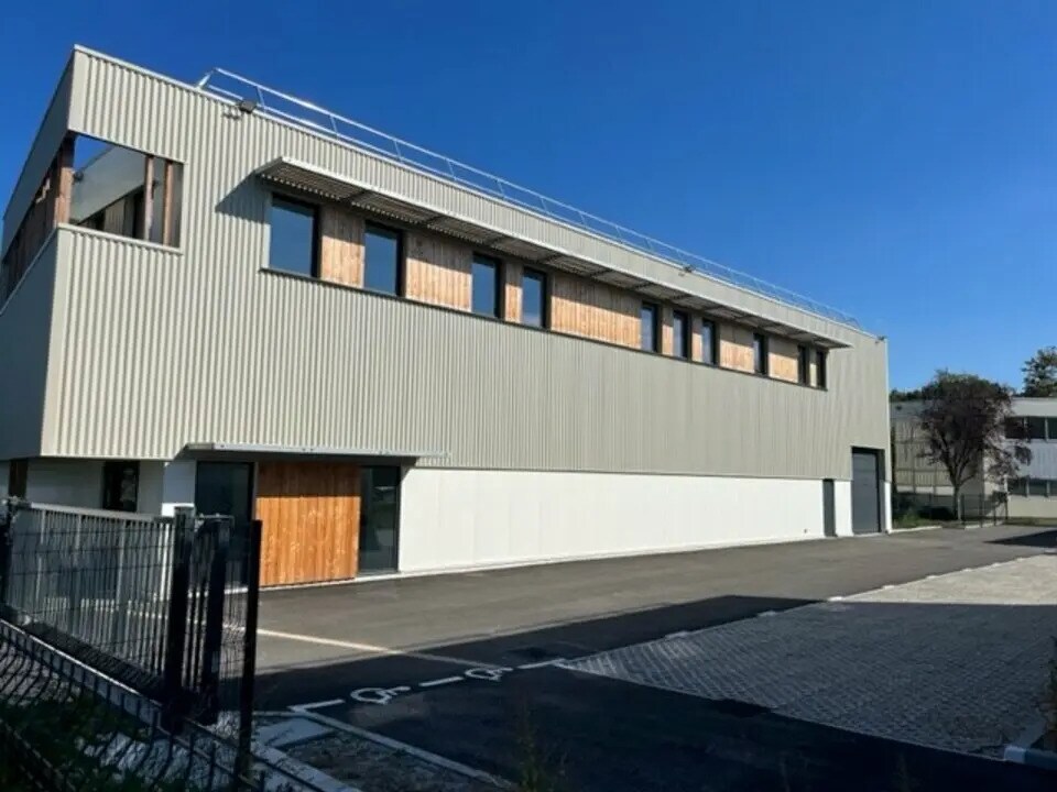 Flex dans Gradignan à louer Photo du bâtiment- Image 1 de 5