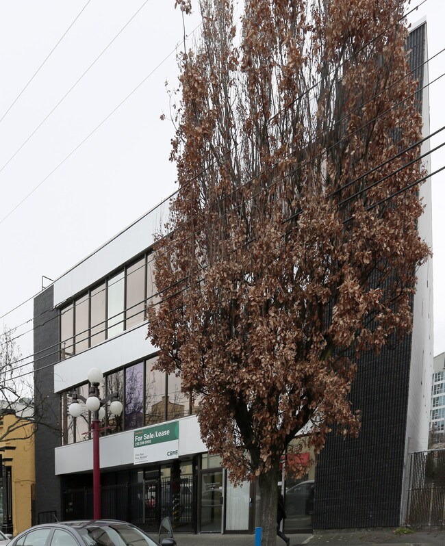 Plus de détails pour 810 Fort St, Victoria, BC - Bureau à louer