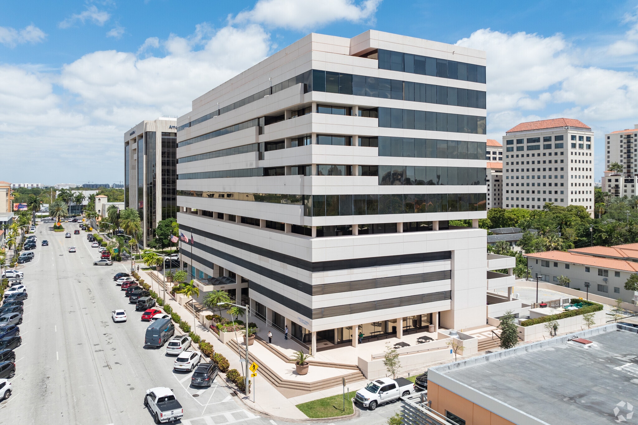 999 PONCE DE LEON Blvd, Coral Gables, FL for lease Building Photo- Image 1 of 41