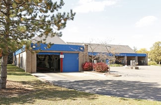 Plus de détails pour 6059 N Hagadorn Rd, East Lansing, MI - Spécialité à vendre