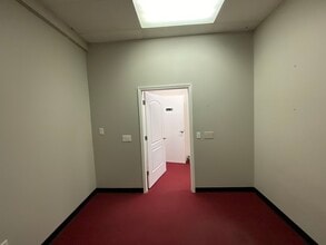 131-161 Arnold Crossroads Ctr, Arnold, MO à louer Photo intérieure- Image 2 de 6