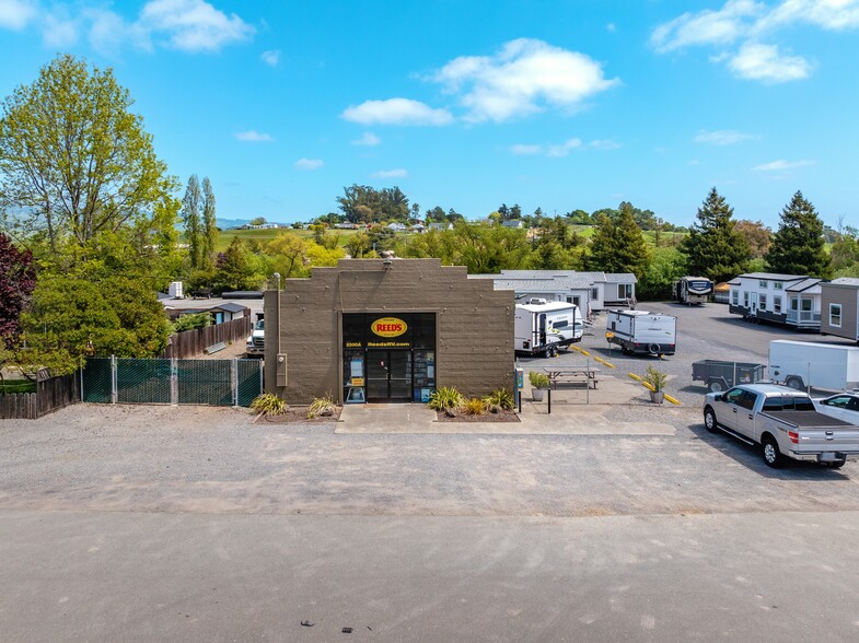 5500 Old Redwood Hwy, Petaluma, CA for lease - Primary Photo - Image 2 of 17