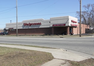 1602 Kishwaukee St, Rockford, IL for lease Building Photo- Image 1 of 2