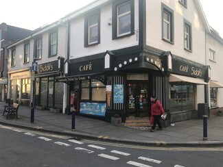 Plus de détails pour 16-16A John St, Porthcawl - Commerce de détail à vendre