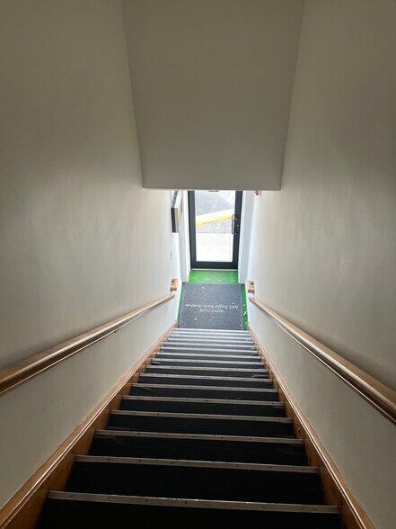 640-642 Eagle Rock Ave, West Orange, NJ à louer - Photo intérieure - Image 3 de 8