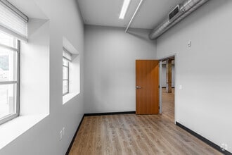 1836 NE 7th Ave, Portland, OR à louer Photo intérieure- Image 1 de 2