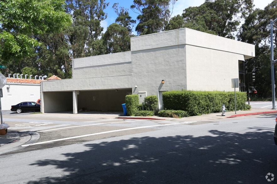 701 California Dr, Burlingame, CA for lease - Building Photo - Image 3 of 3